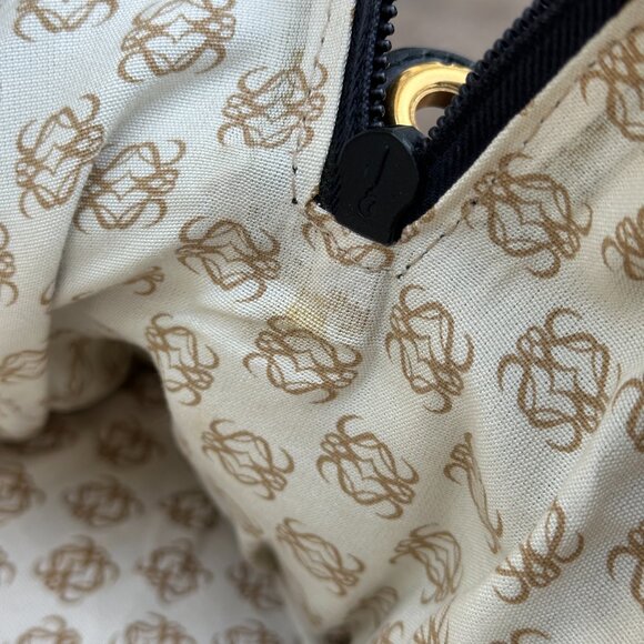 Louewe Black Large Leather Duffel Bag - Picture 8 of 15